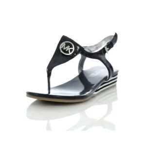 Designer Michael Kors Perry Elsa Girls Sandals Size 3-NWOT (adjustable strap)